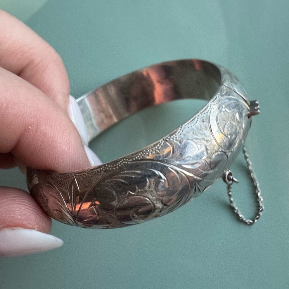 925 Sterling silver Siam wide cuff bracelet